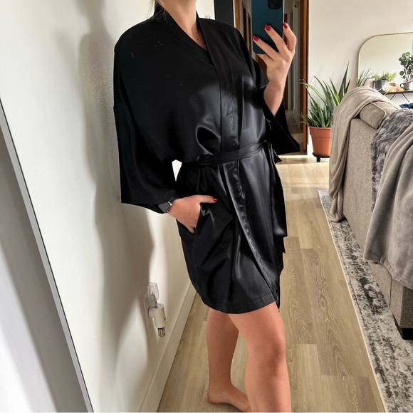 Victoria's Secret | Intimates & Sleepwear | Black Victorias Secret Robe ...